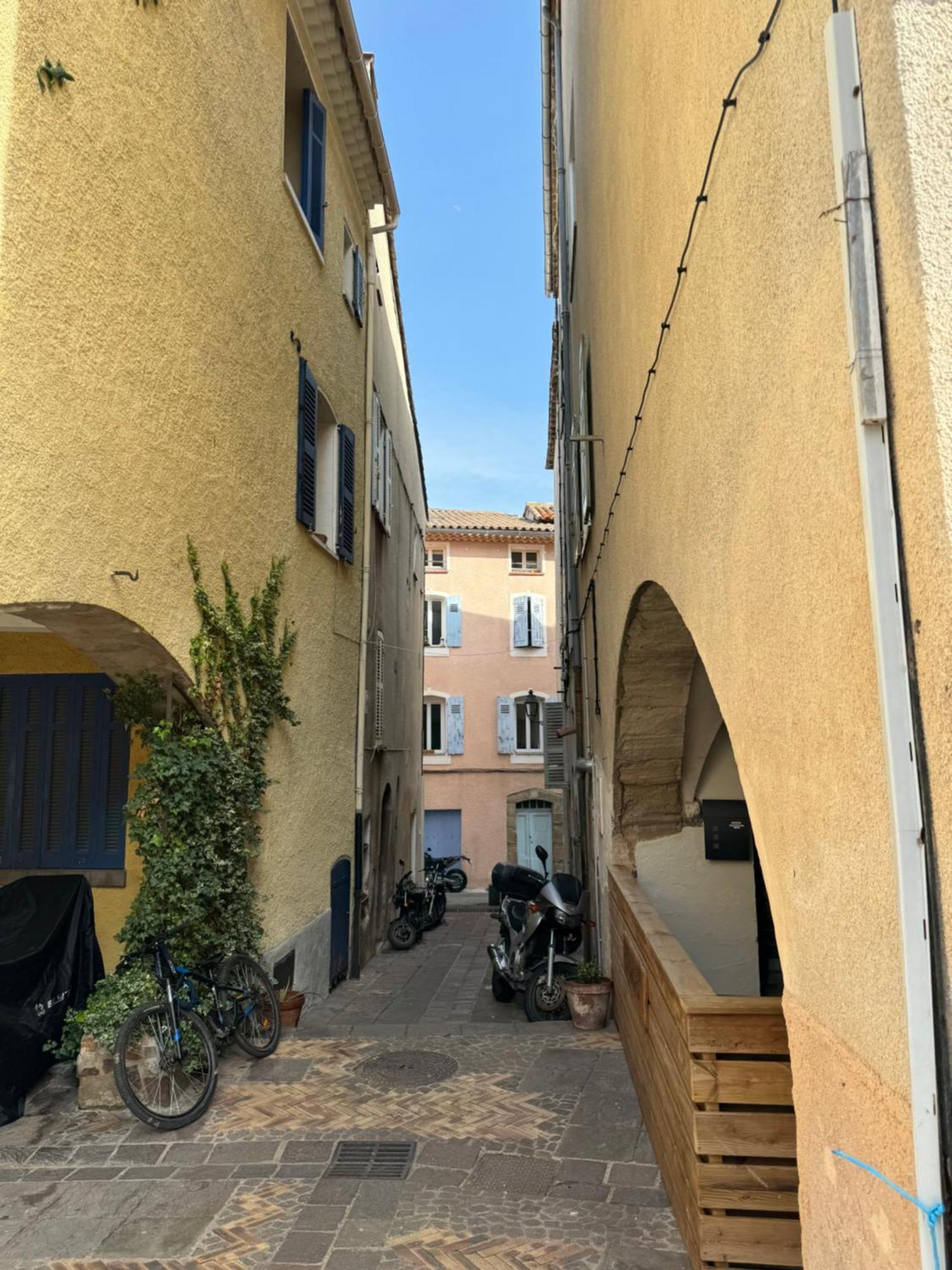 Chez Kay Leilighet Roquebrune-sur-Argens Eksteriør bilde